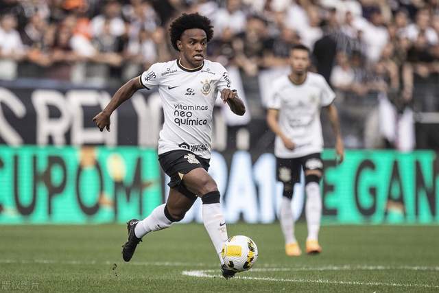 索伯谈季后赛体验：比赛压力与常规赛天壤之别